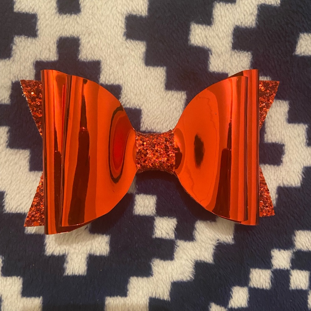 Hair bow